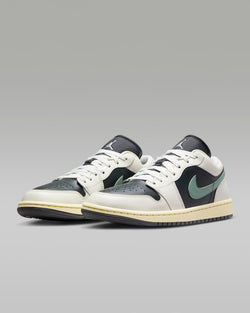 Image of Дамски Кецове NIKE WMNS AIR JORDAN 1 LOW - Ballistic-sport