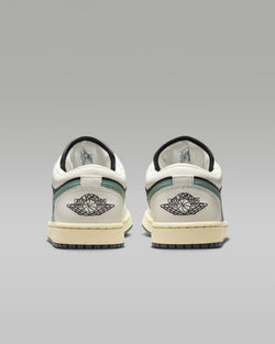Image of Дамски Кецове NIKE WMNS AIR JORDAN 1 LOW - Ballistic-sport