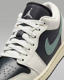 Image of Дамски Кецове NIKE WMNS AIR JORDAN 1 LOW - Ballistic-sport