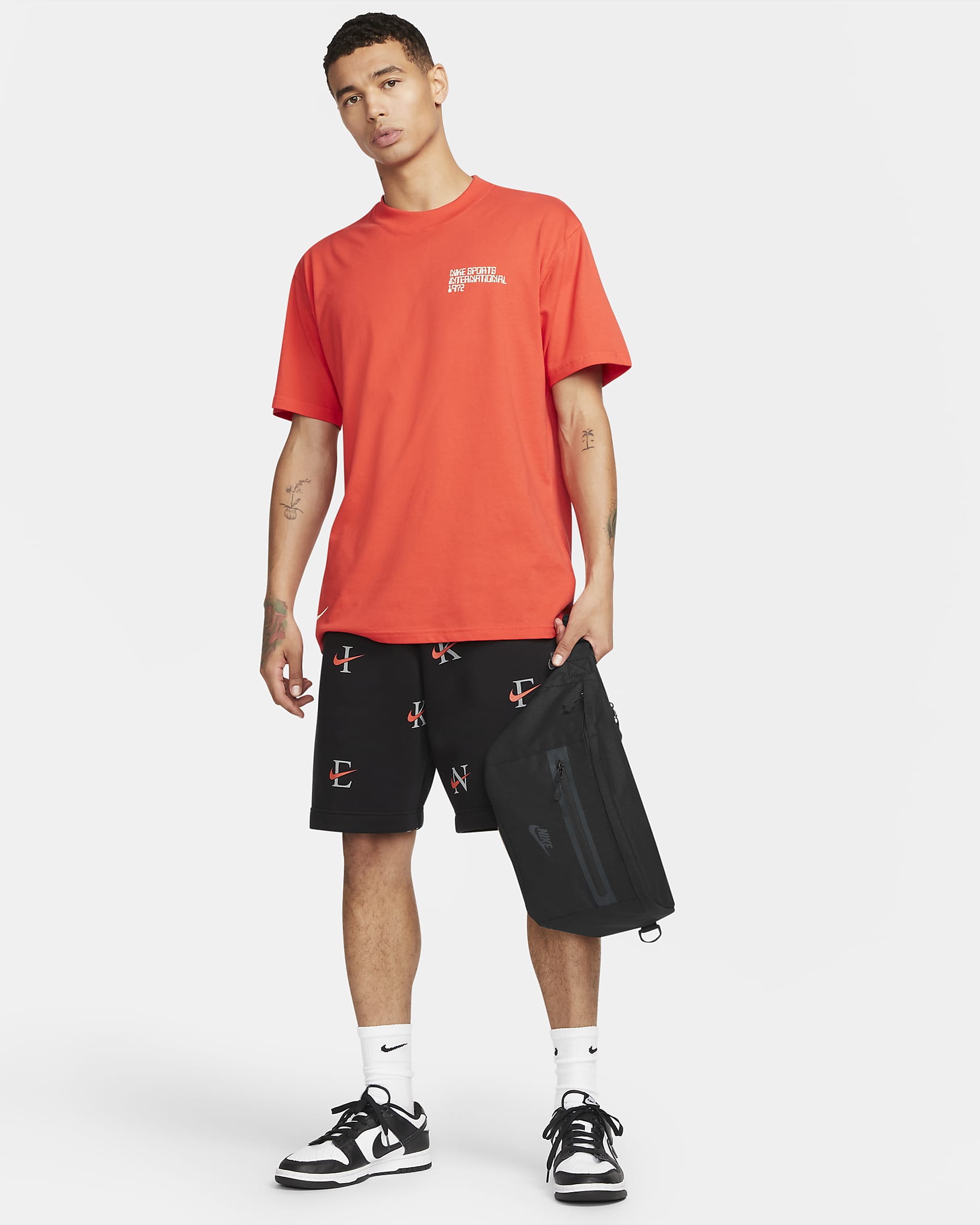 Image of Унисекс Чанта NIKE NK ELMNTL PRM WAISTPACK - Ballistic-sport