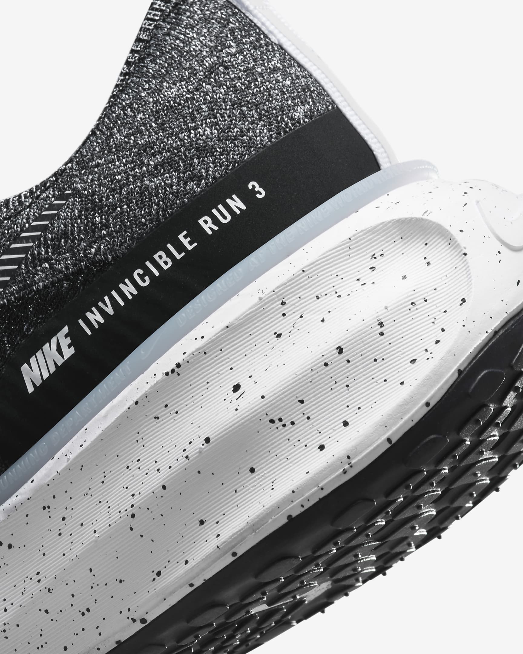 Image of Мъжки Маратонки NIKE ZOOMX INVINCIBLE RUN FK 3 - Ballistic-sport