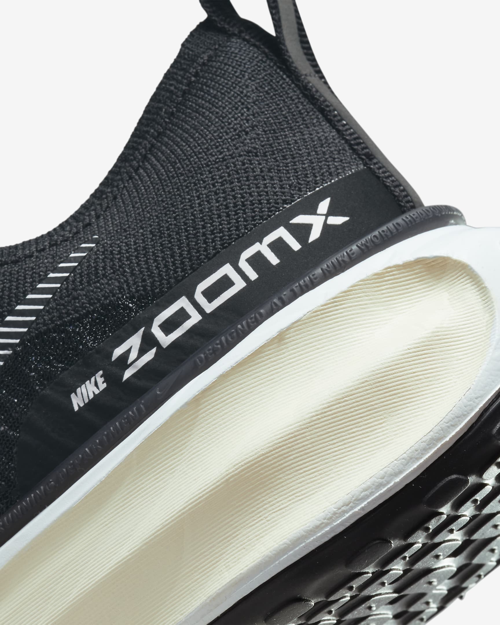 Дамски Маратонки NIKE WMNS ZOOMX INVINCIBLE RUN FK 3 - Ballistic-sport