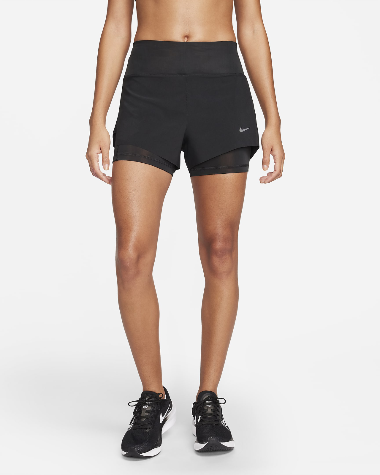 Image of Дамски Къс панталон NIKE W NK SWIFT DF MR 3IN 2N1 SHORT - Ballistic-sport