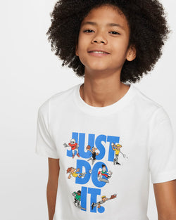 Image of Юношеската тениска NIKE K NSW TEE JDI MULTI SPORT - Ballistic-sport
