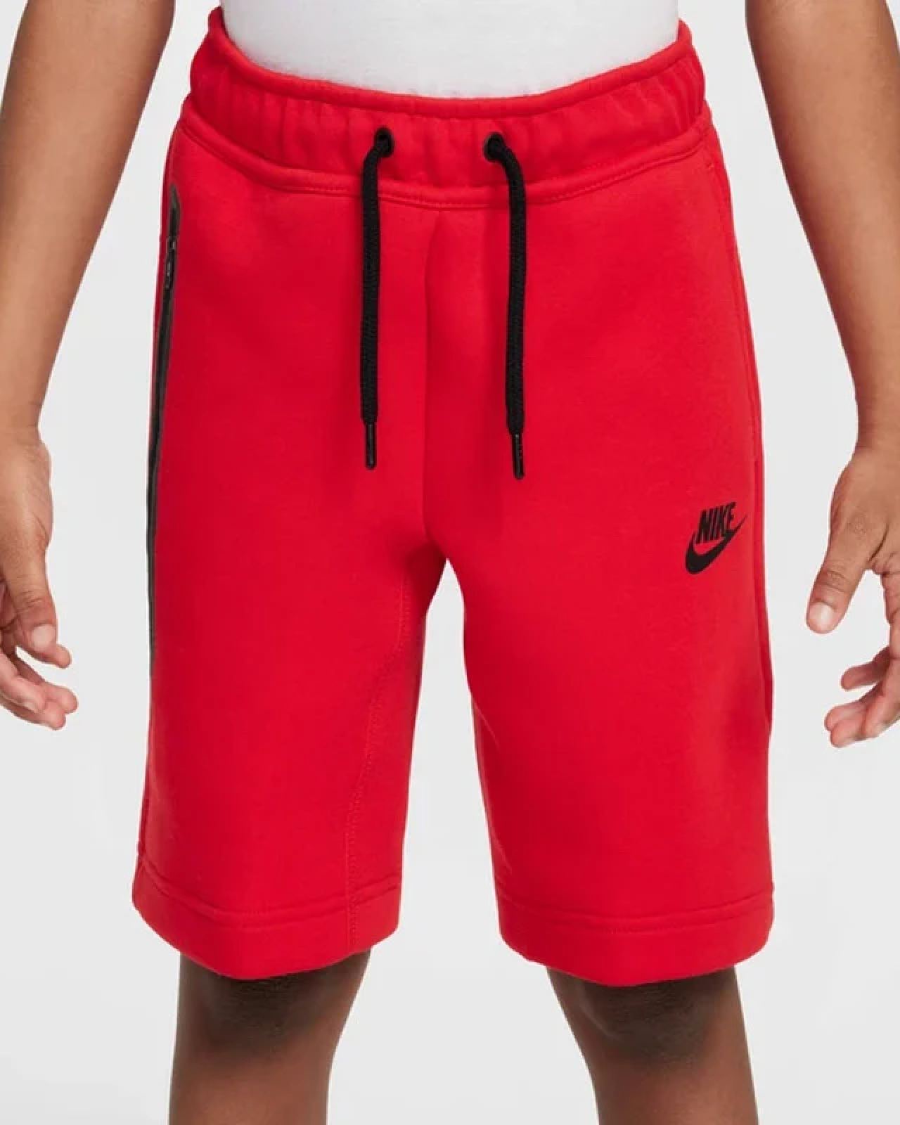Image of Детски Къс панталон NIKE B NSW TECH FLC SHORT