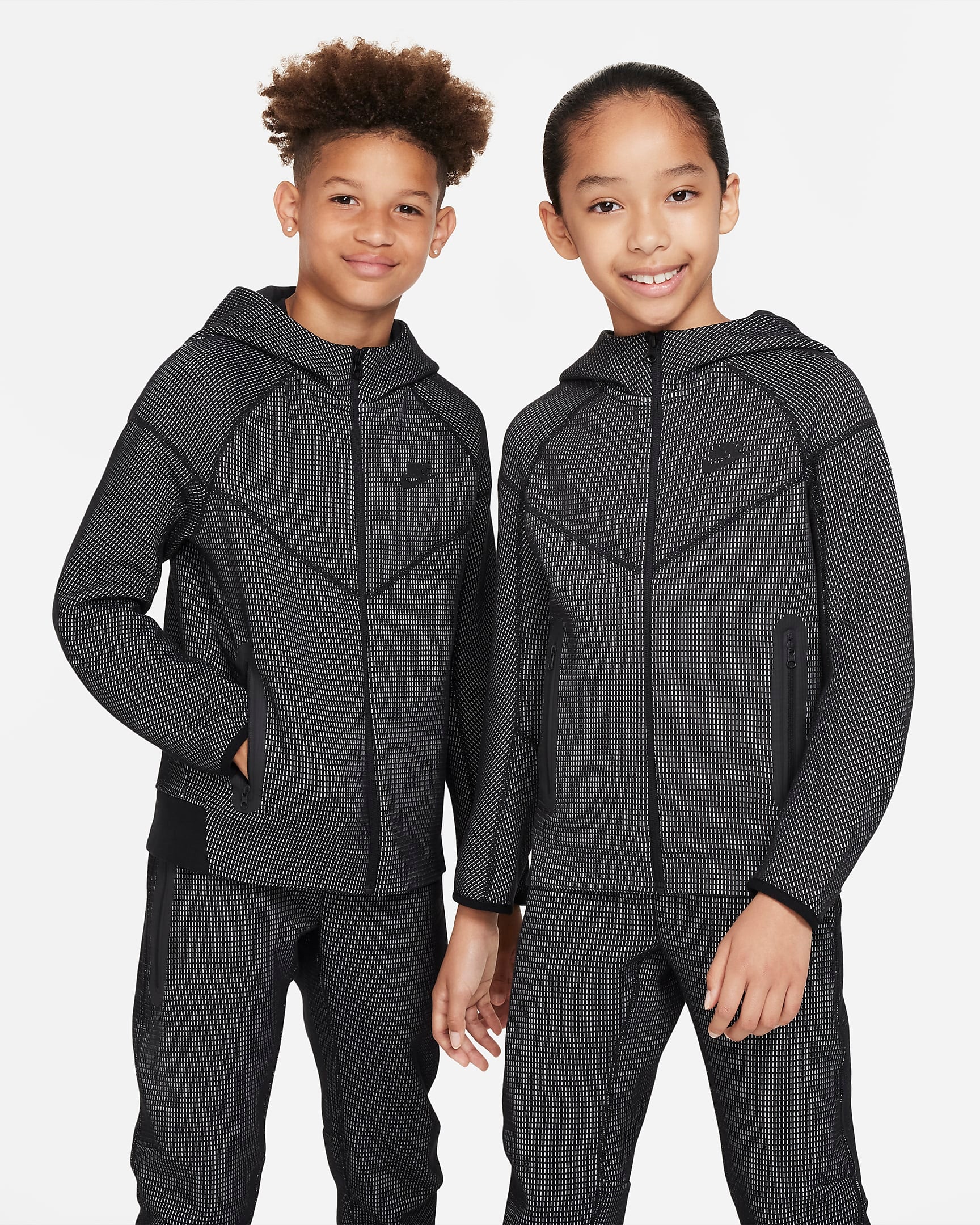 Image of Юношески Суитшърт NIKE B NSW TECH FLC FZ WINTERIZED - Ballistic-sport