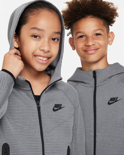 Image of Юношески Суитшърт NIKE B NSW TECH FLC FZ WINTERIZED - Ballistic-sport