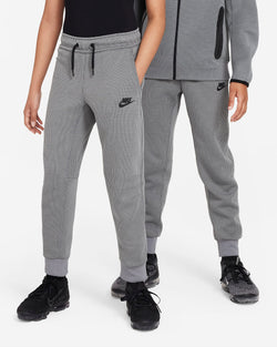 Image of Юношески Панталон NIKE B NSW TECH FLC PANT WINTERIZED - Ballistic-sport