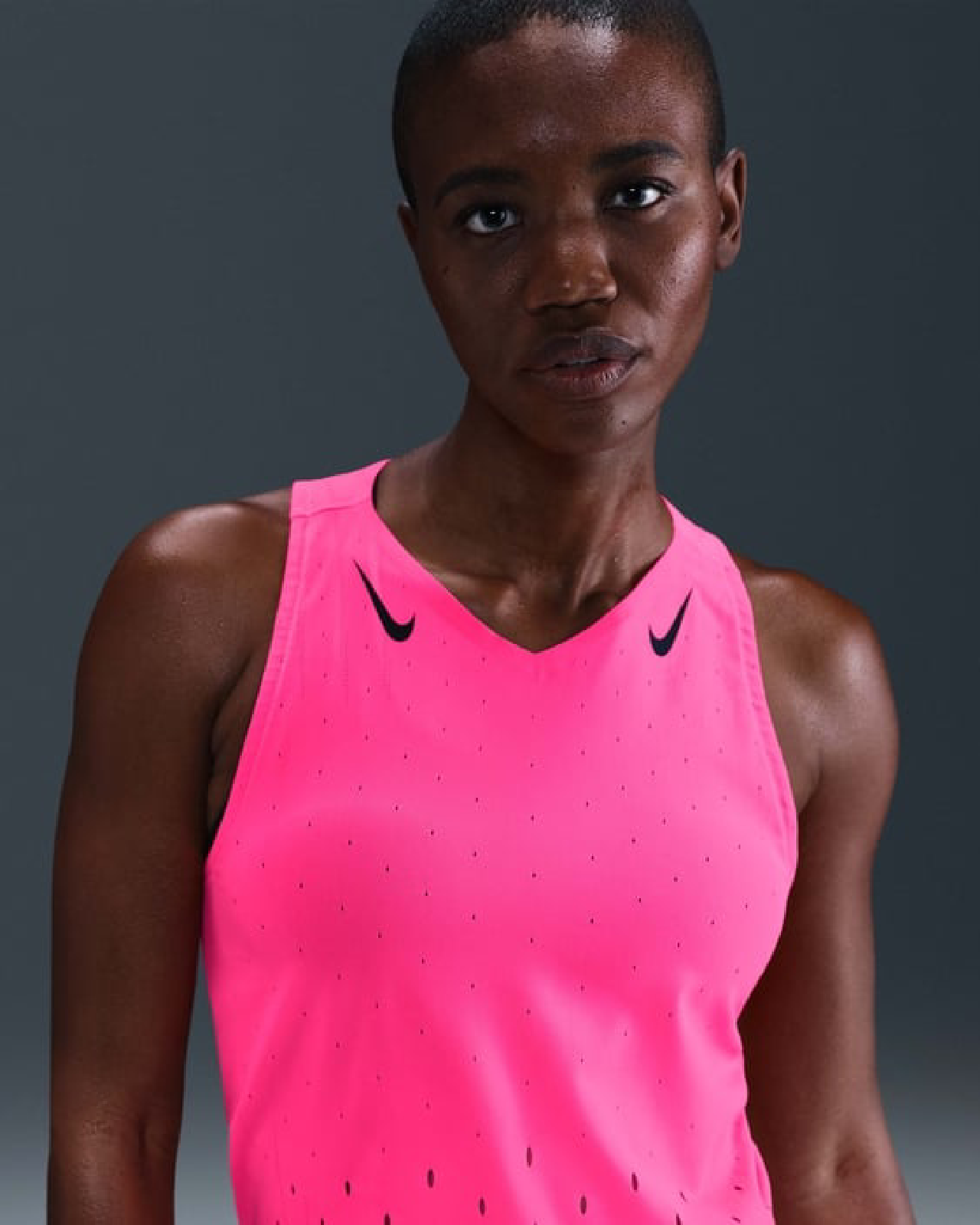 Дамско Бюстие NIKE W NK ARSWFT DFADV SINGLET