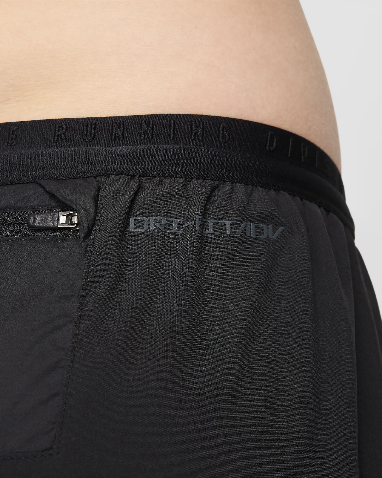 Image of Мъжки Панталон NIKE M NK DFADV LWT UV RUN DIV PANT - Ballistic-sport