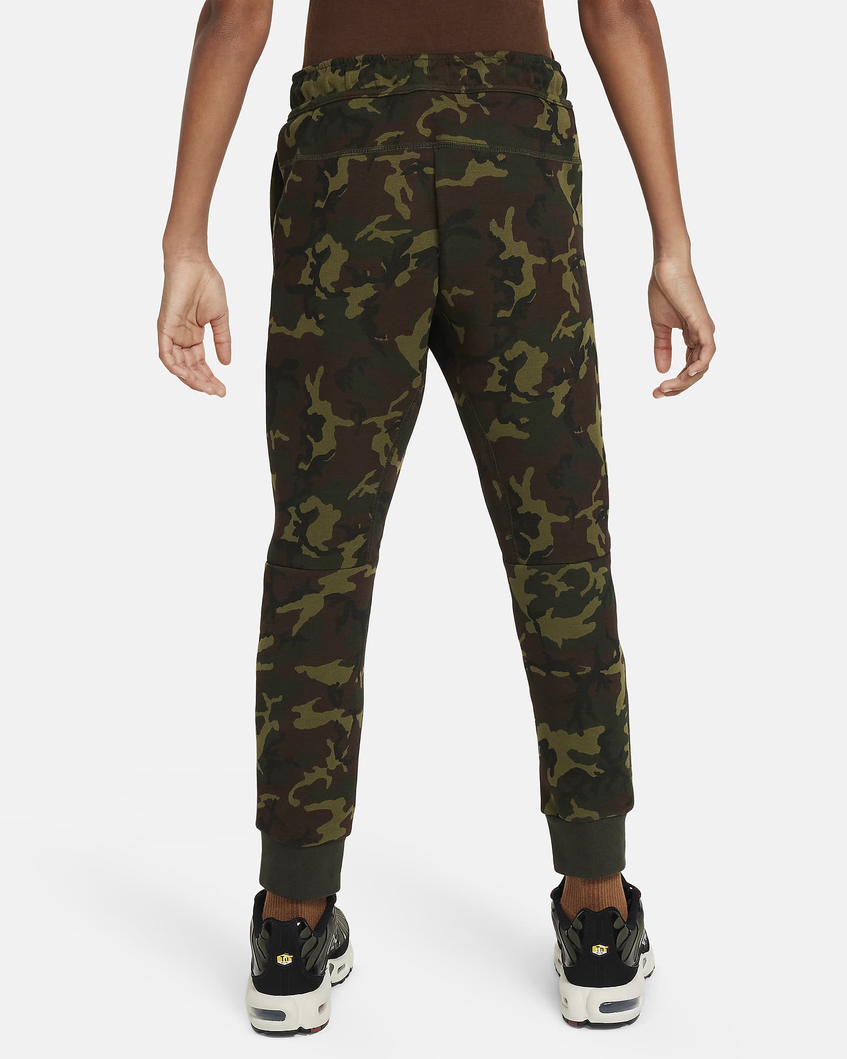 Image of Юношески Панталон NIKE B NSW TCH FLC CAMO BOTTOM - Ballistic-sport
