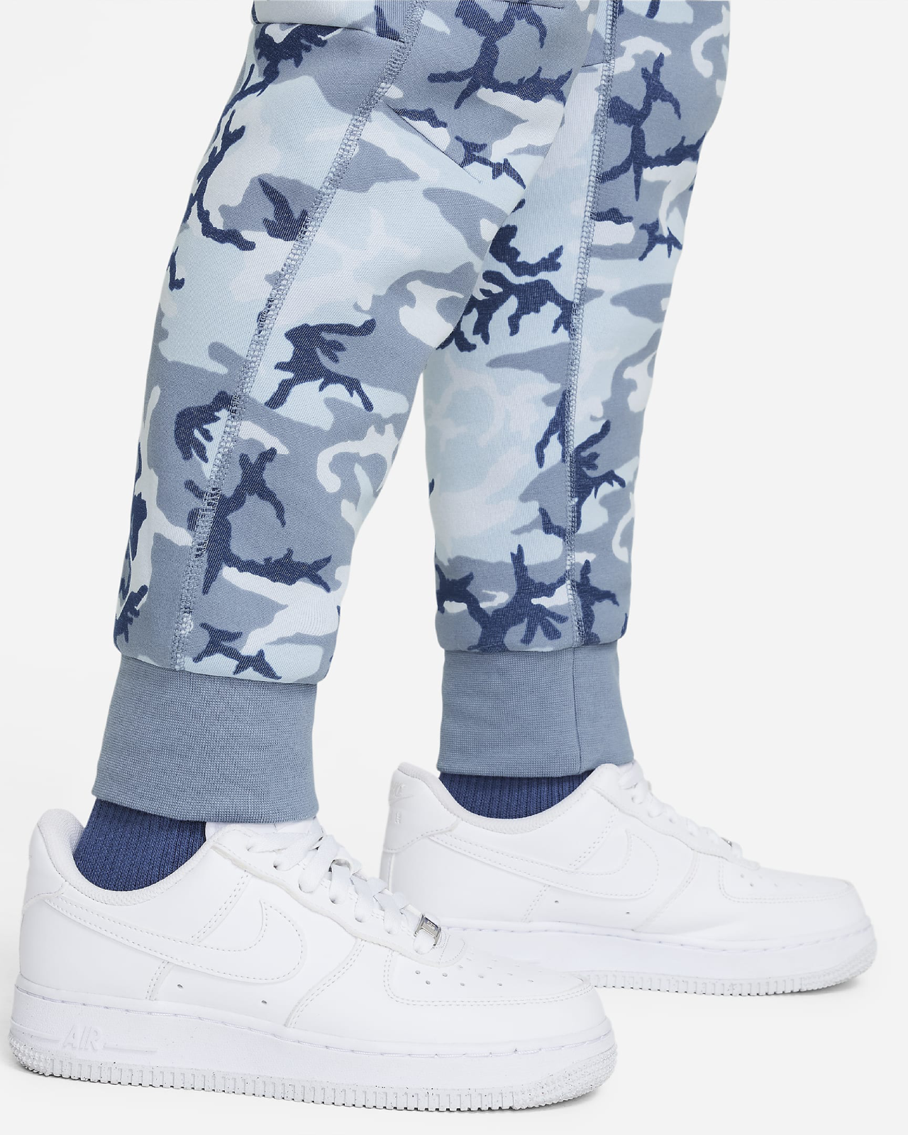 Image of Юношески Панталон NIKE B NSW TCH FLC CAMO BOTTOM - Ballistic-sport
