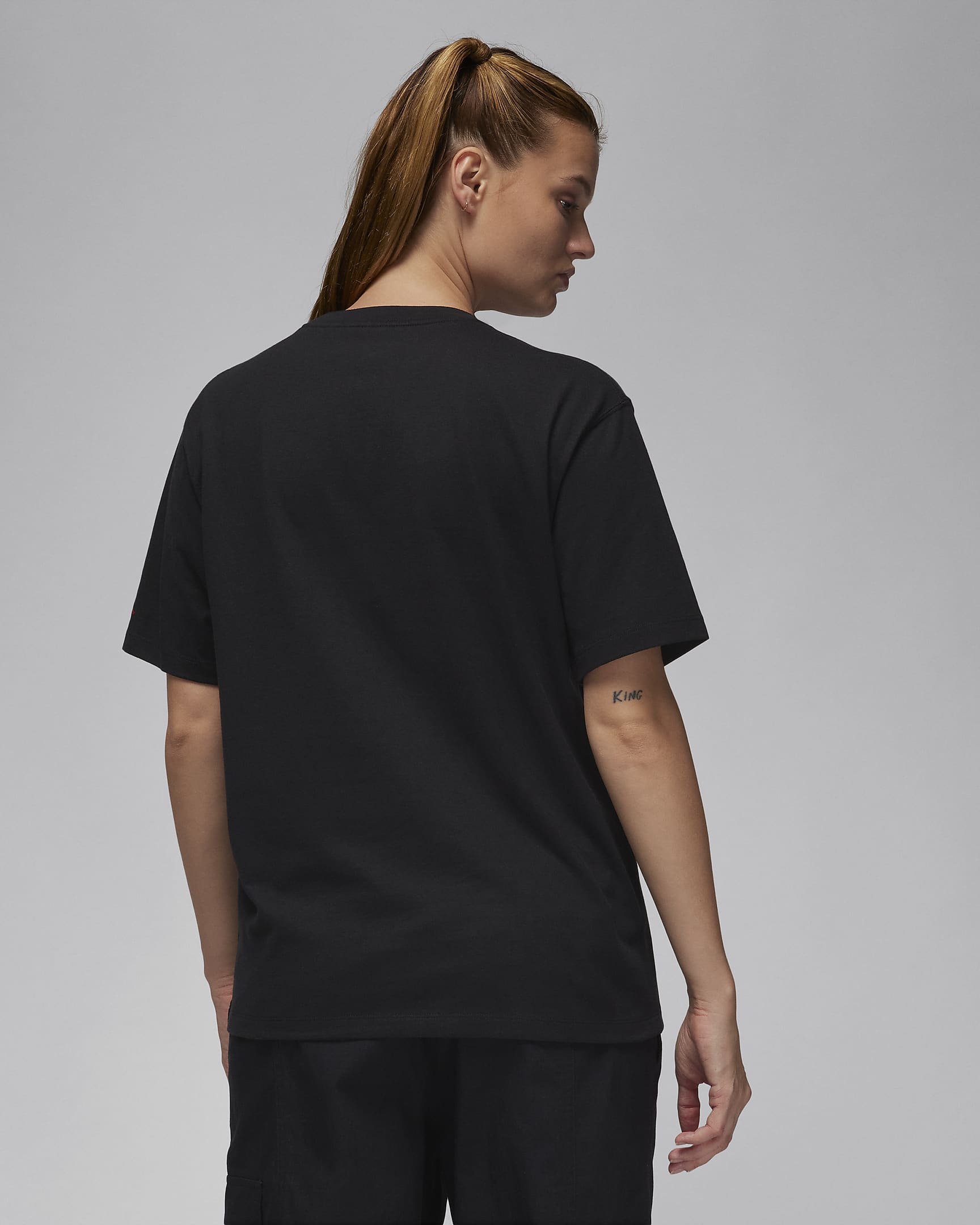 Дамска Тениска NIKE W J SS GF GFX FLT TEE - Ballistic-sport