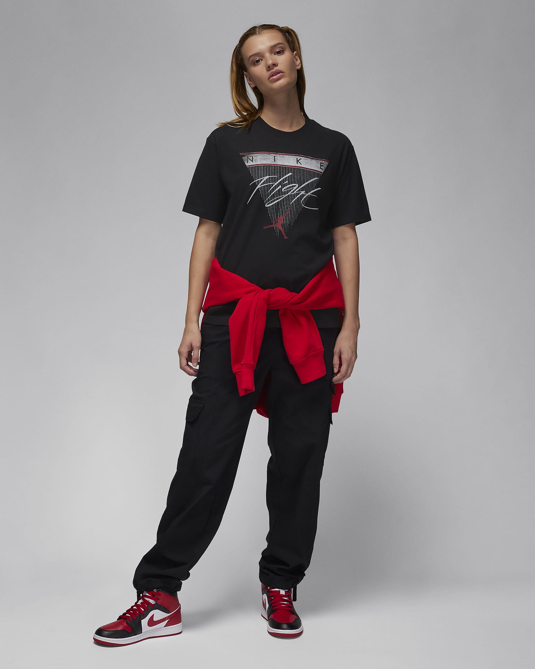 Дамска Тениска NIKE W J SS GF GFX FLT TEE - Ballistic-sport