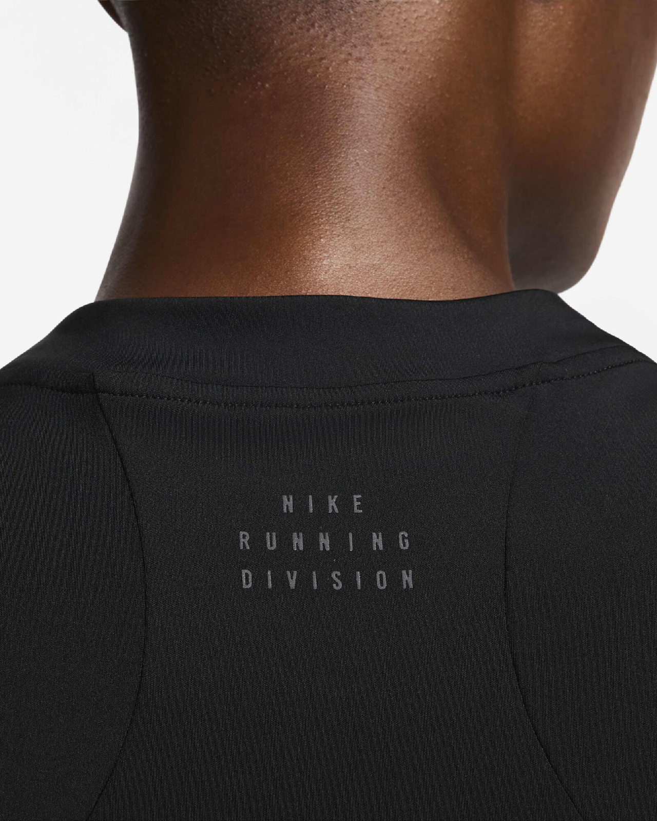 Image of Бюстие NIKE W NK RUN DVN DF PKT TANK - Ballistic-sport