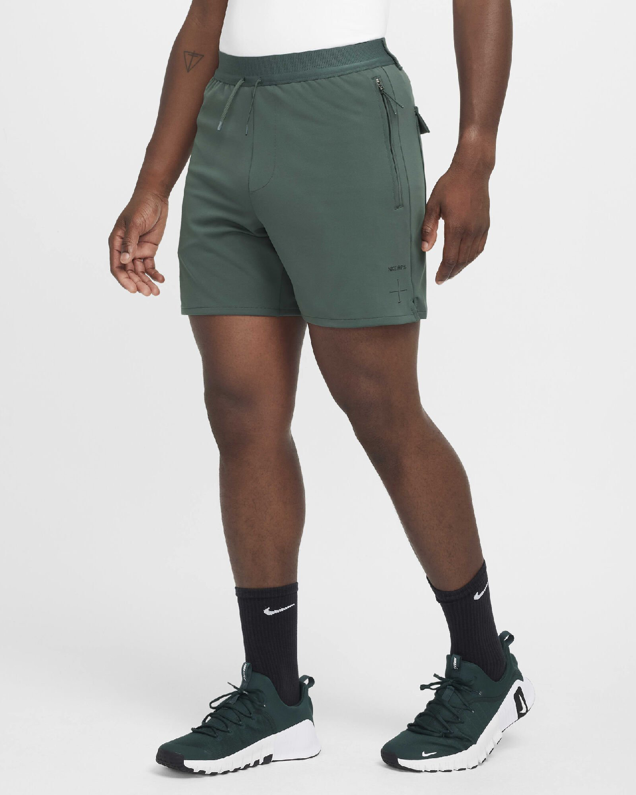 Мъжки Къс панталон NIKE M NK DFADV STEALTH APS SHORT