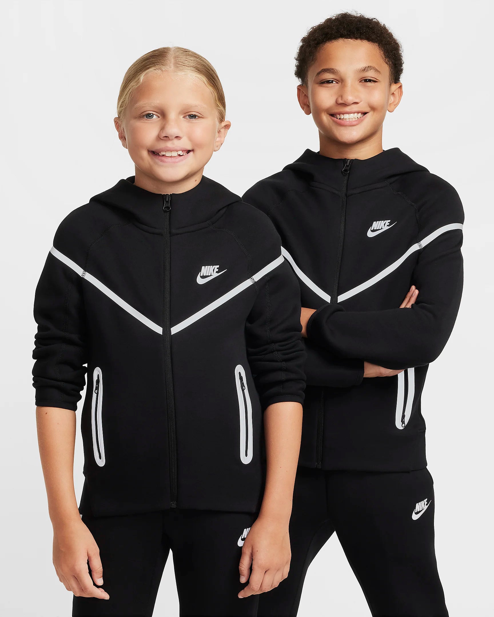 Юношески Суитшърт NIKE B NSW TCH FLC SSNL TF+ WR FZ - Ballistic-sport