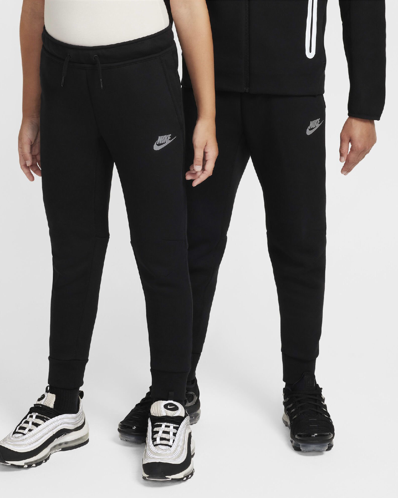 Image of Детски Панталон NIKE B NSW TCH FLC SSNL TF+ JOGGER - Ballistic-sport