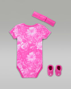 Image of Бебешки Комплект NIKE JHG GIRLS BRKLYN ESS AOP 3PC S - Ballistic-sport
