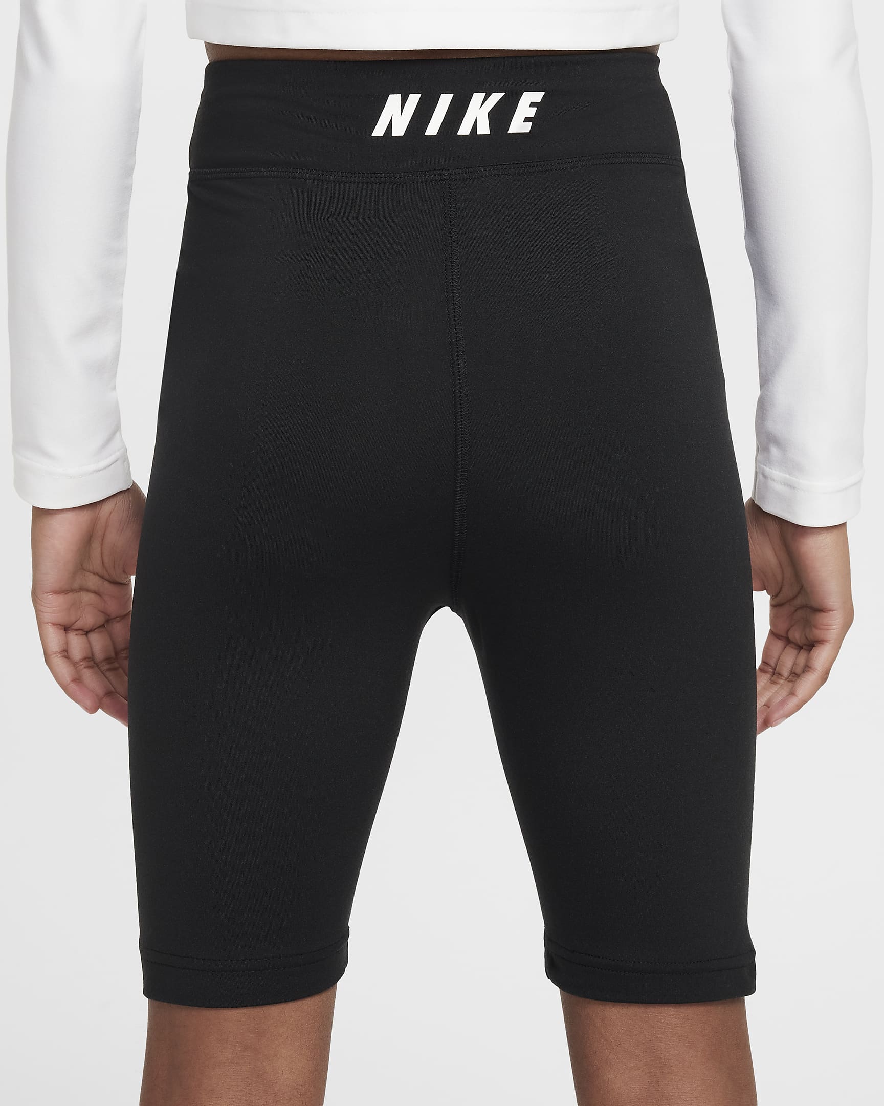 Image of Юношески Клин NIKE G NSW 7 IN BIKE SHORT SW - Ballistic-sport