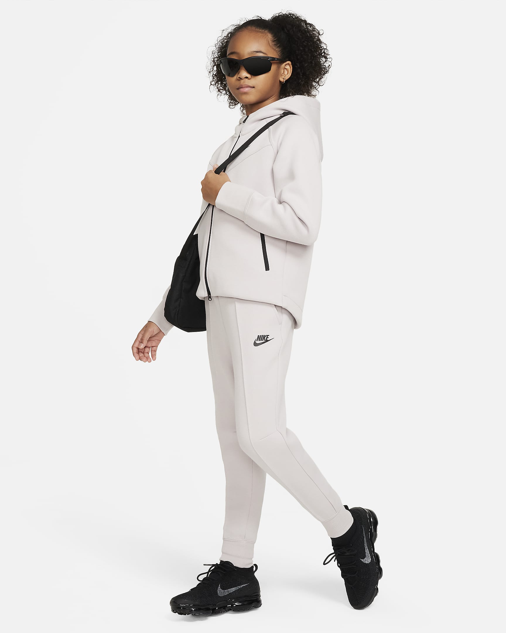 Image of Юношески Панталон NIKE G NSW TCH FLC JGGR - Ballistic-sport