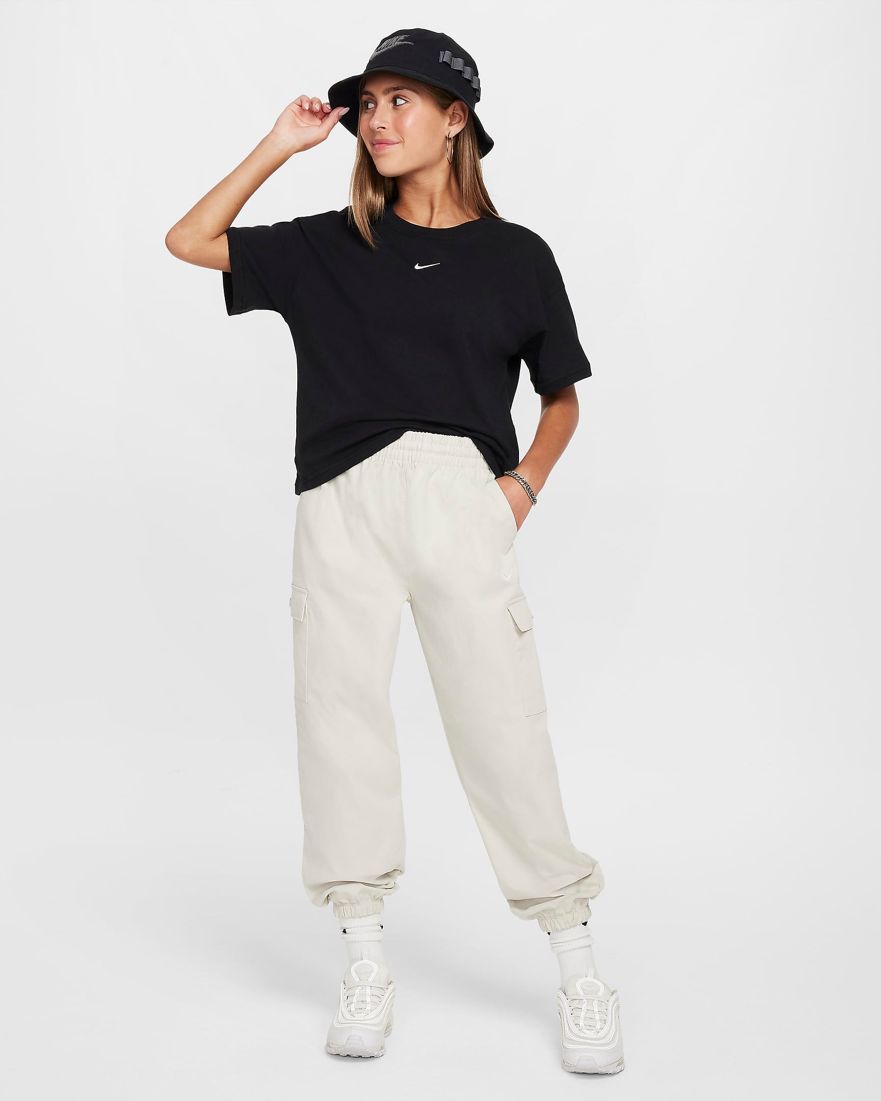 Юношеска Тениска NIKE G NSW TEE BOXY ESSNTL LBR