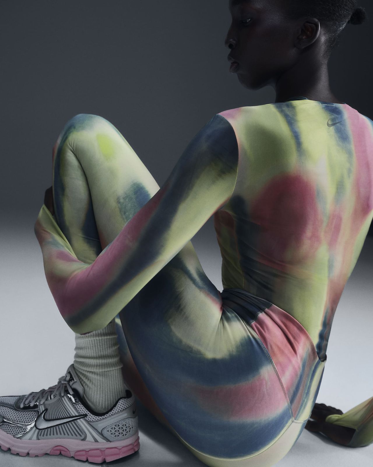 Image of Дамска Блуза  NIKE W NK DF ADY SHEER LS AOP - Ballistic-sport