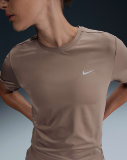Image of Дамска Тениска NIKE W NK SWIFT DF SS TOP