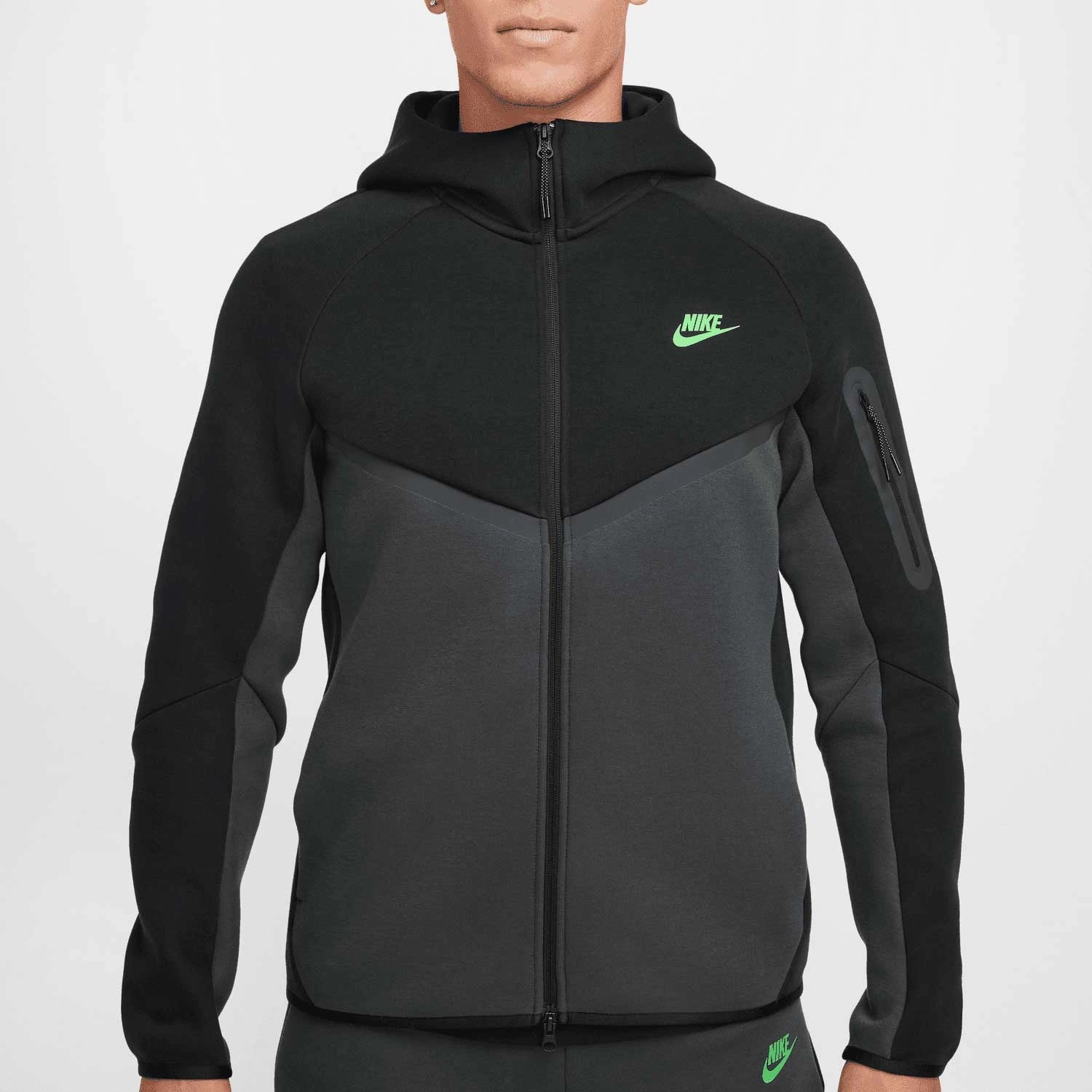 Image of Мъжки Суитшърт NIKE M NK TCH FLC FZ WR HOODIE