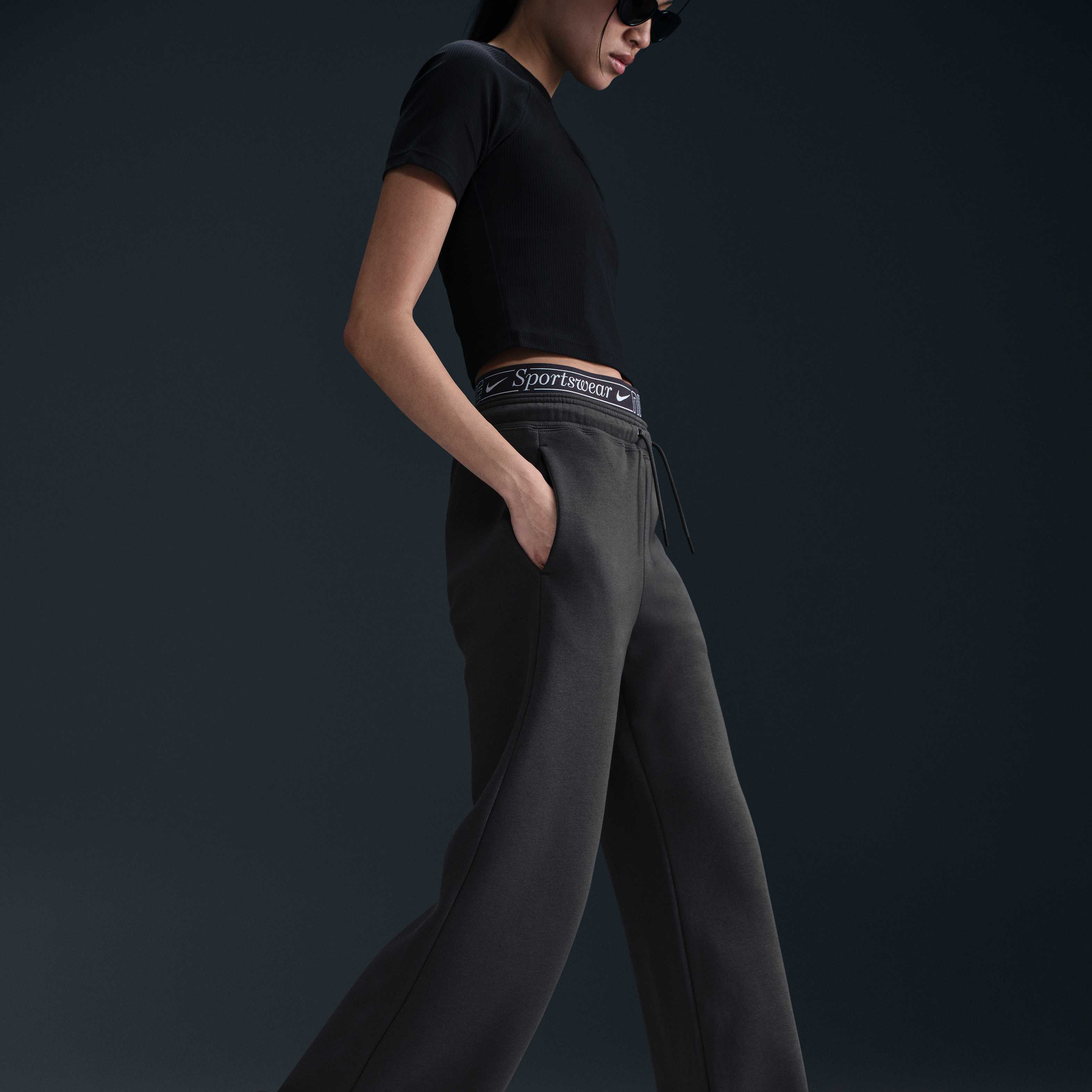 Image of Women's Pants NIKE W NSW PHNX FLC PANT GLS
