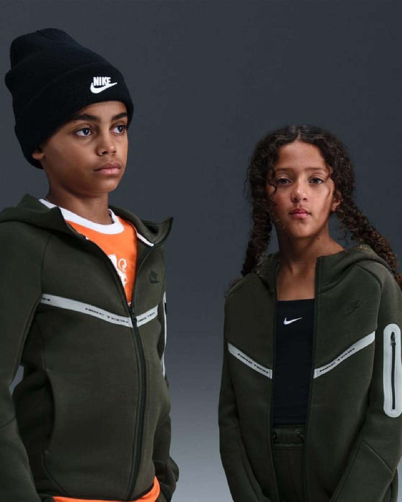 Детски Суитшърт NIKE B NSW TCH FLC FZ REFLECT