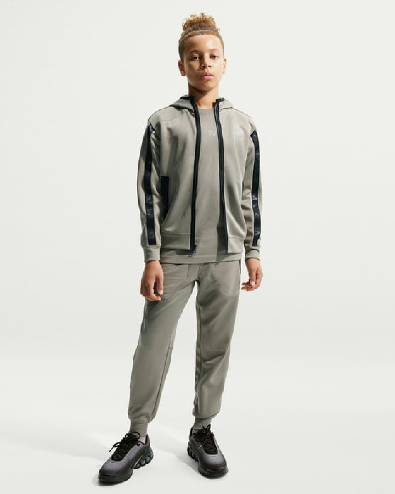 Image of Детски суитшърт NIKE B NSW AIR MAX PK FZ HOODIE IO1154-320- Ballistic sport, Балистик