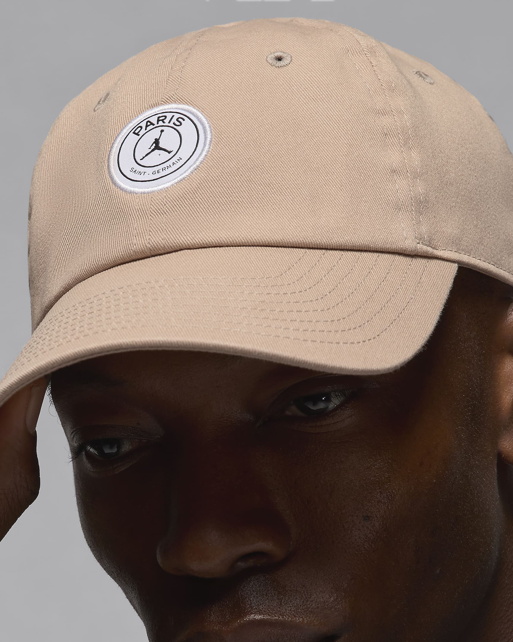 Image of Унисекс Шапка NIKE J CLUB CAP US CB PSG