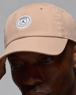 Image of Унисекс Шапка NIKE J CLUB CAP US CB PSG