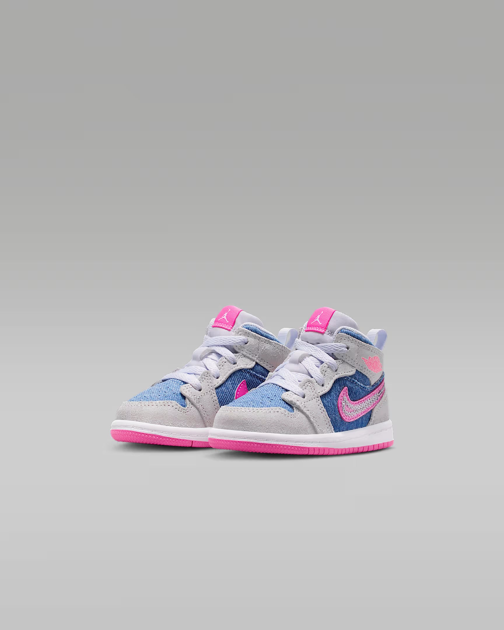 Image of Детски Кецове NIKE JORDAN 1 MID SE FEM GT