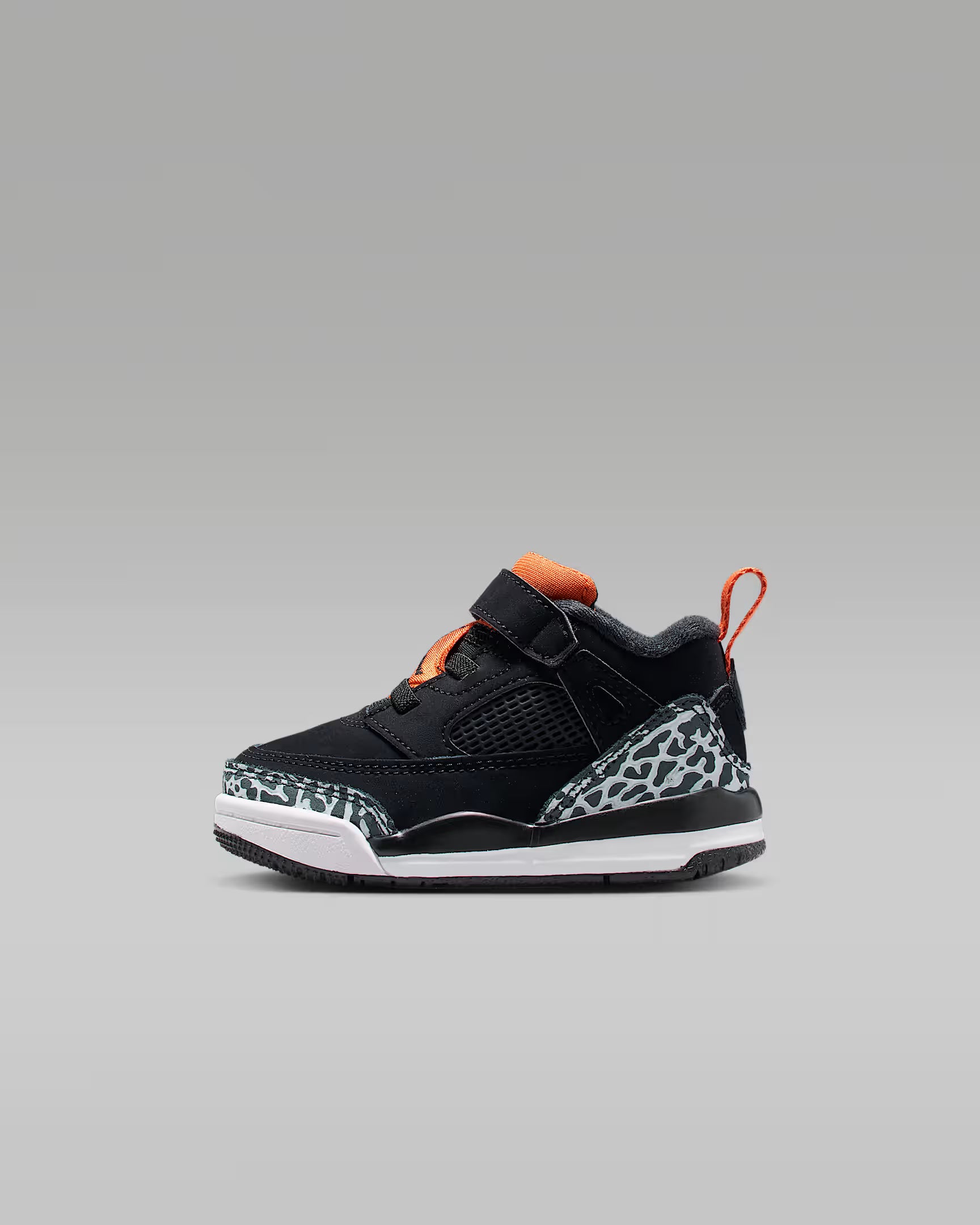 Детски кецове NIKE JORDAN SPIZIKE LOW BT
