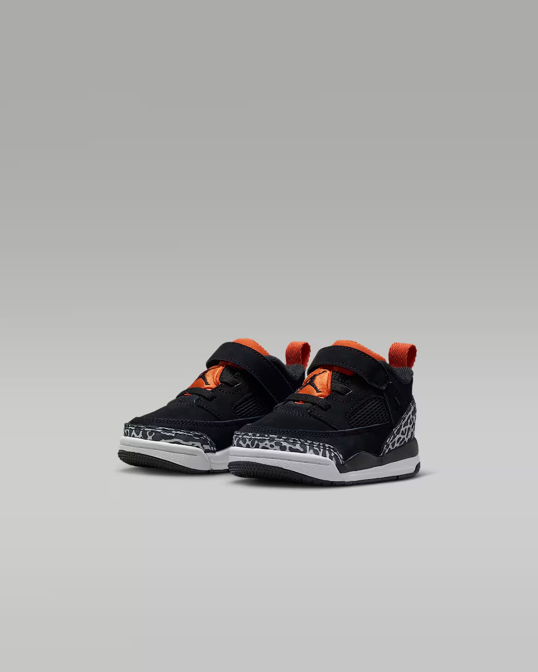 Детски кецове NIKE JORDAN SPIZIKE LOW BT