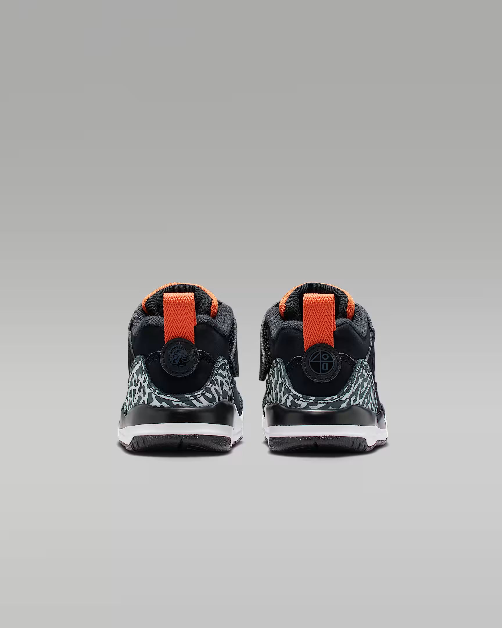 Детски кецове NIKE JORDAN SPIZIKE LOW BT