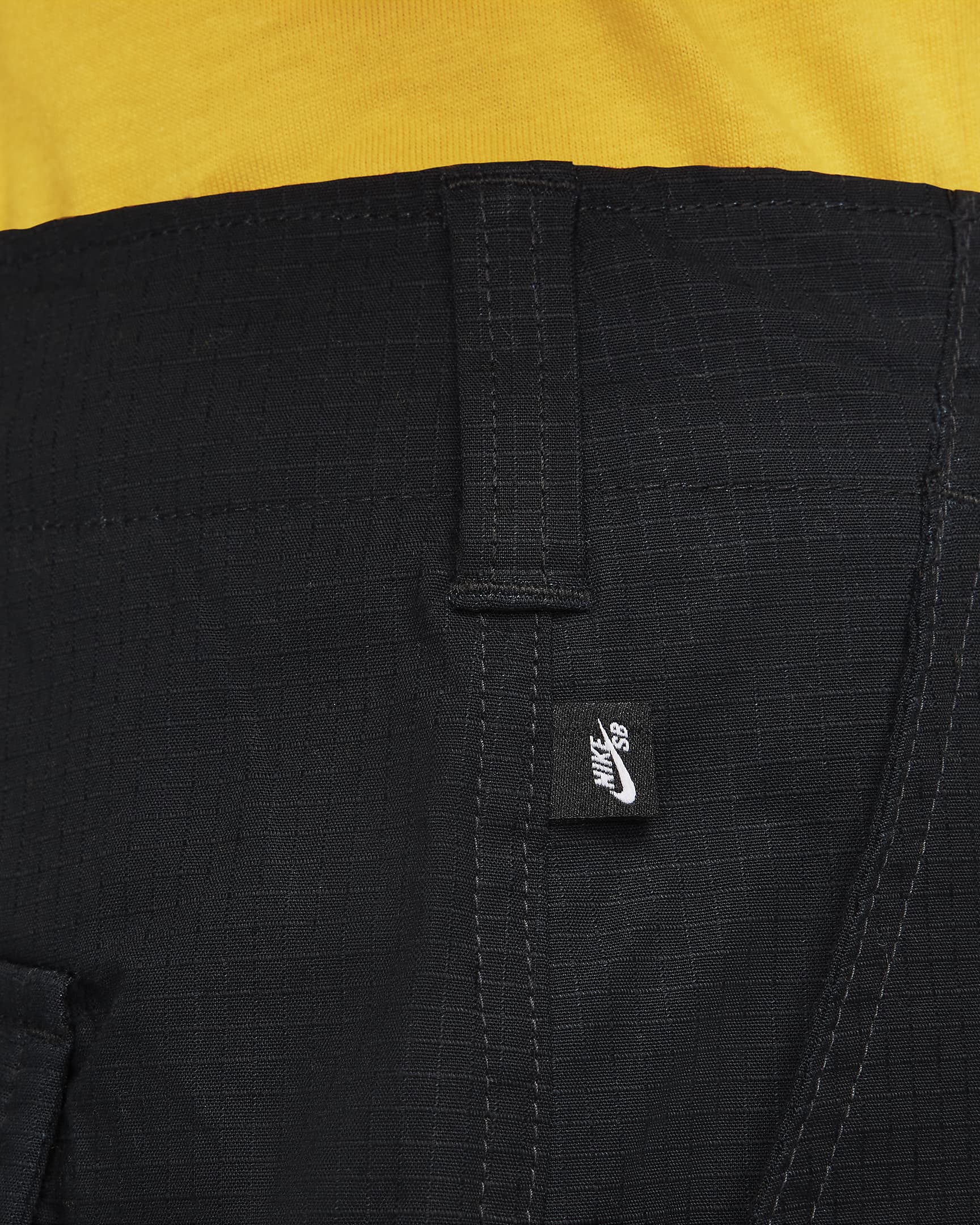 Image of Мъжки Къс панталон NIKE M NK SB KEARNY CARGO SHORT