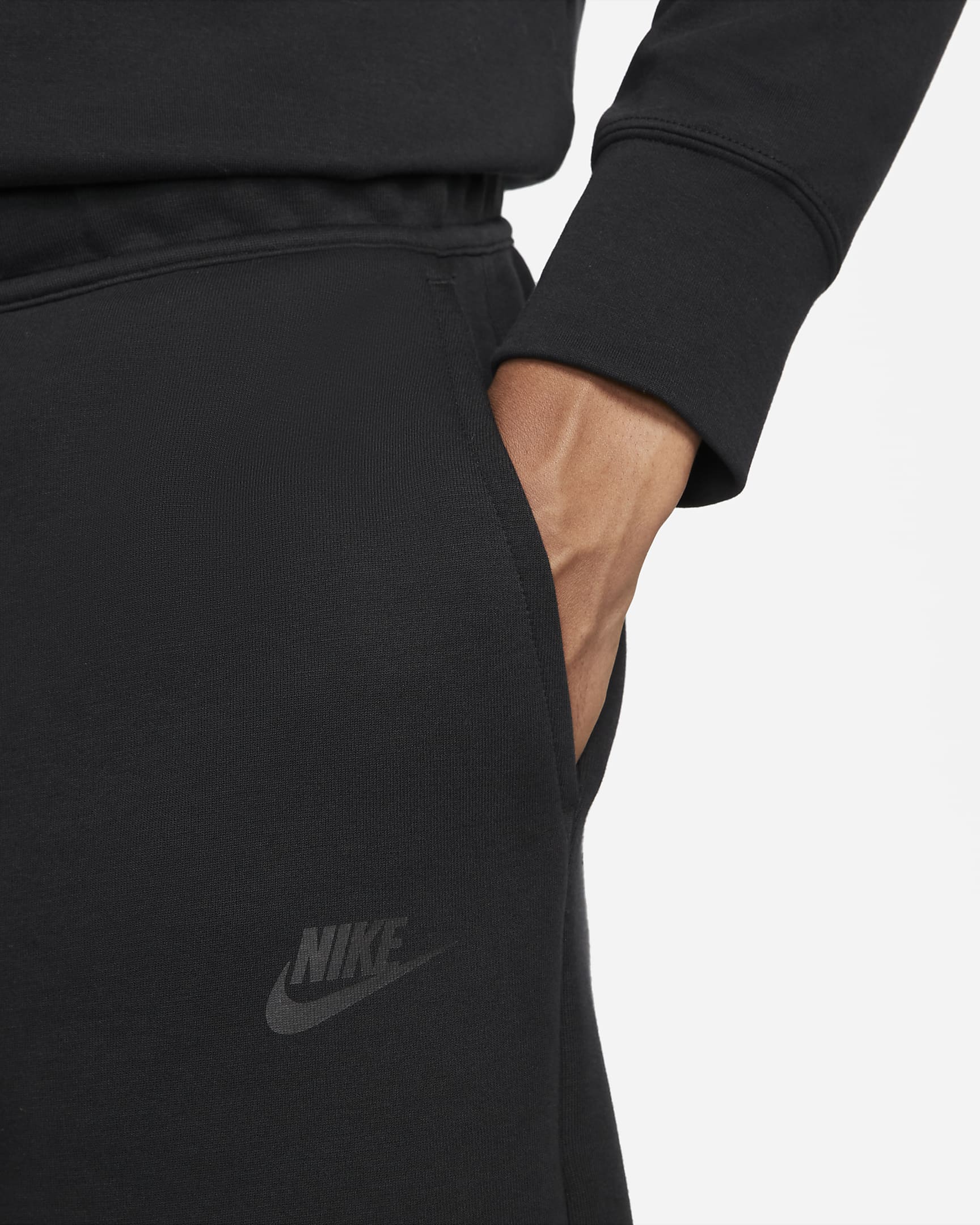 Image of Мъжки Къс панталон NIKE M NK TCH FLC SHORT - Ballistic-sport