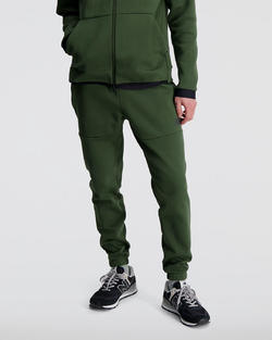 Image of Men's Pants NEW BALANCE PANTS RWTECH FLEECE PANT