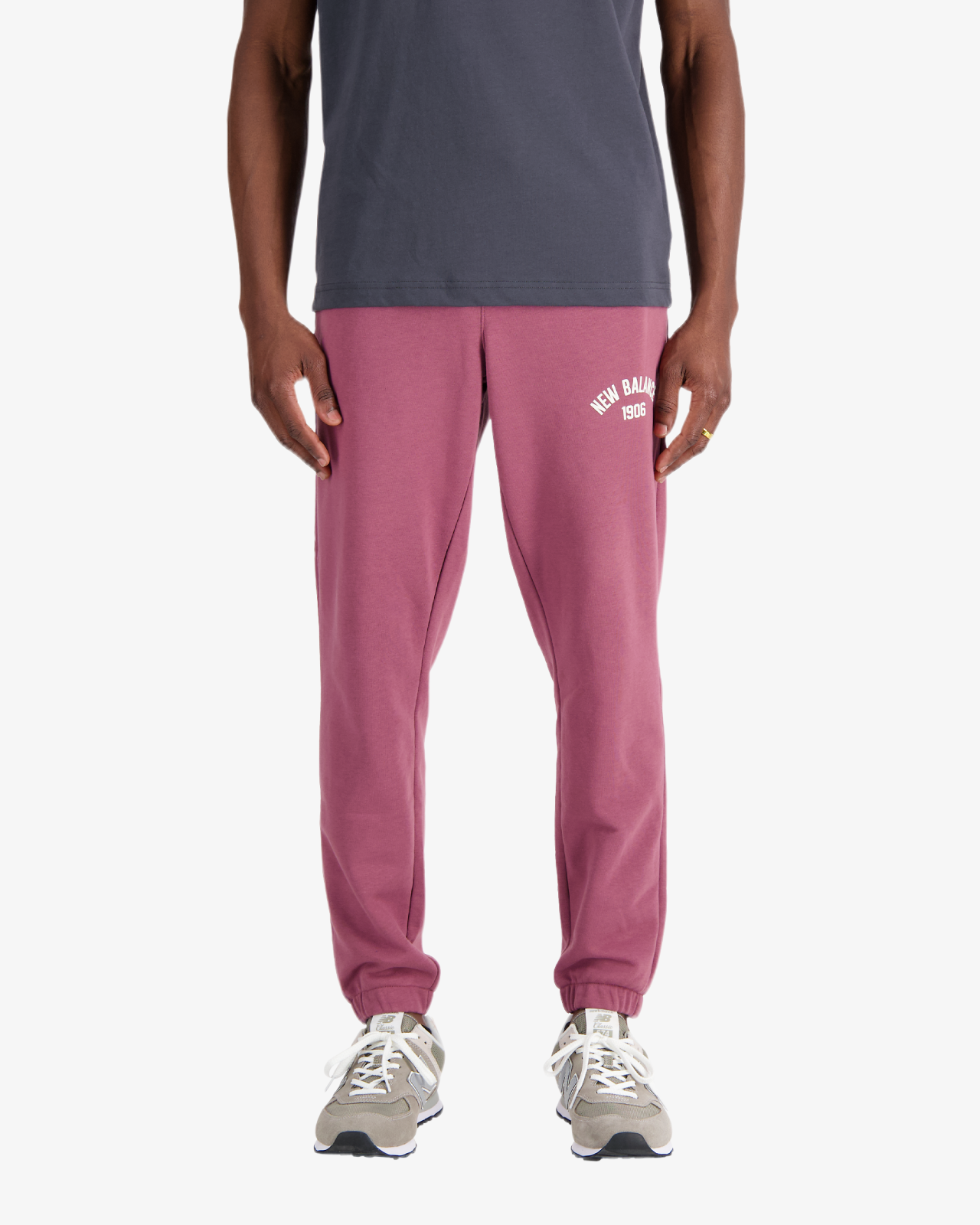 Image of Мъжки Панталон NEW BALANCE PANT ESSENTIALS VARSITY FLEECE PANT - Ballistic-sport