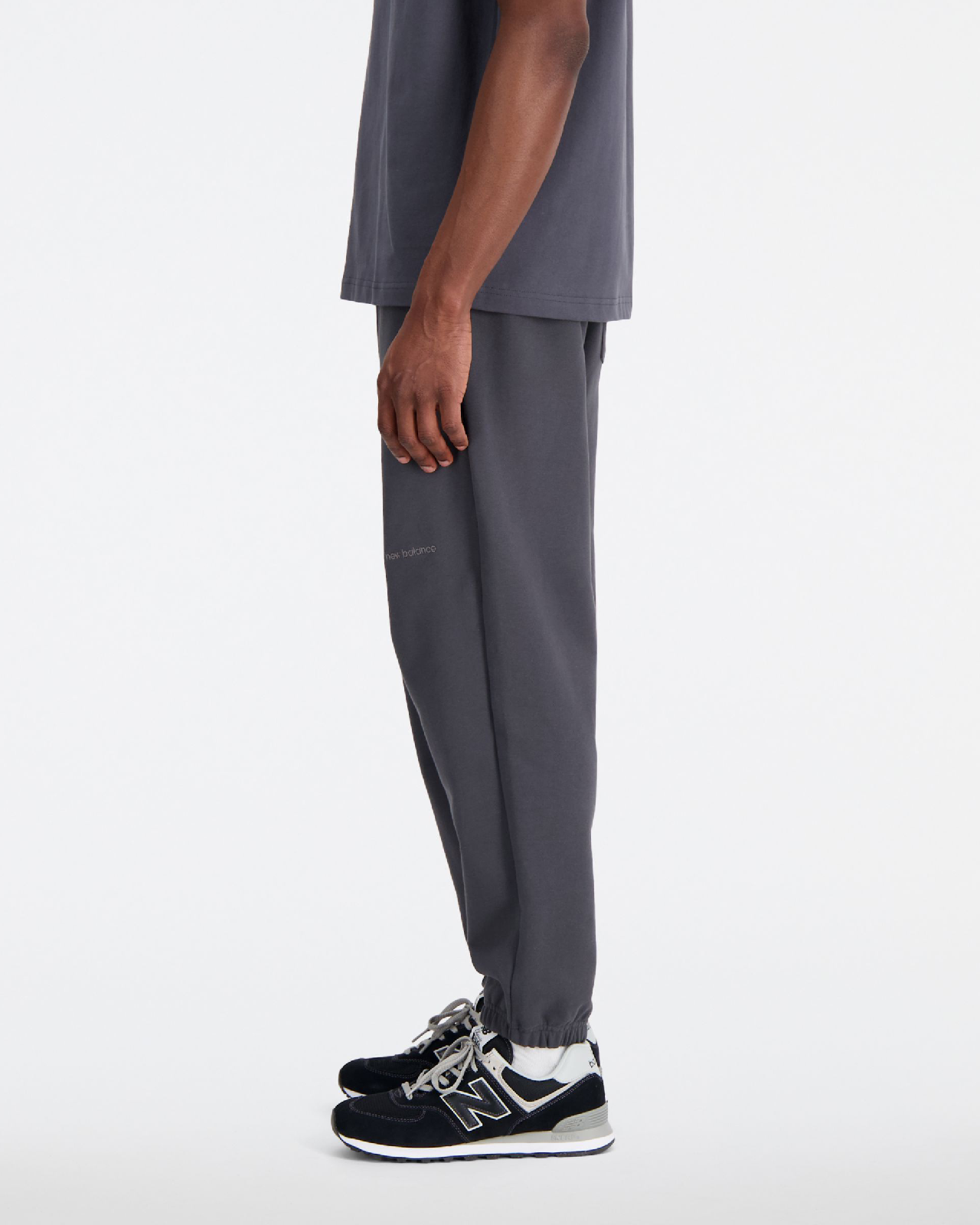 Image of Мъжки Панталон NEW BALANCE PANT ATHLETICS LINEAR PANT - Ballistic-sport