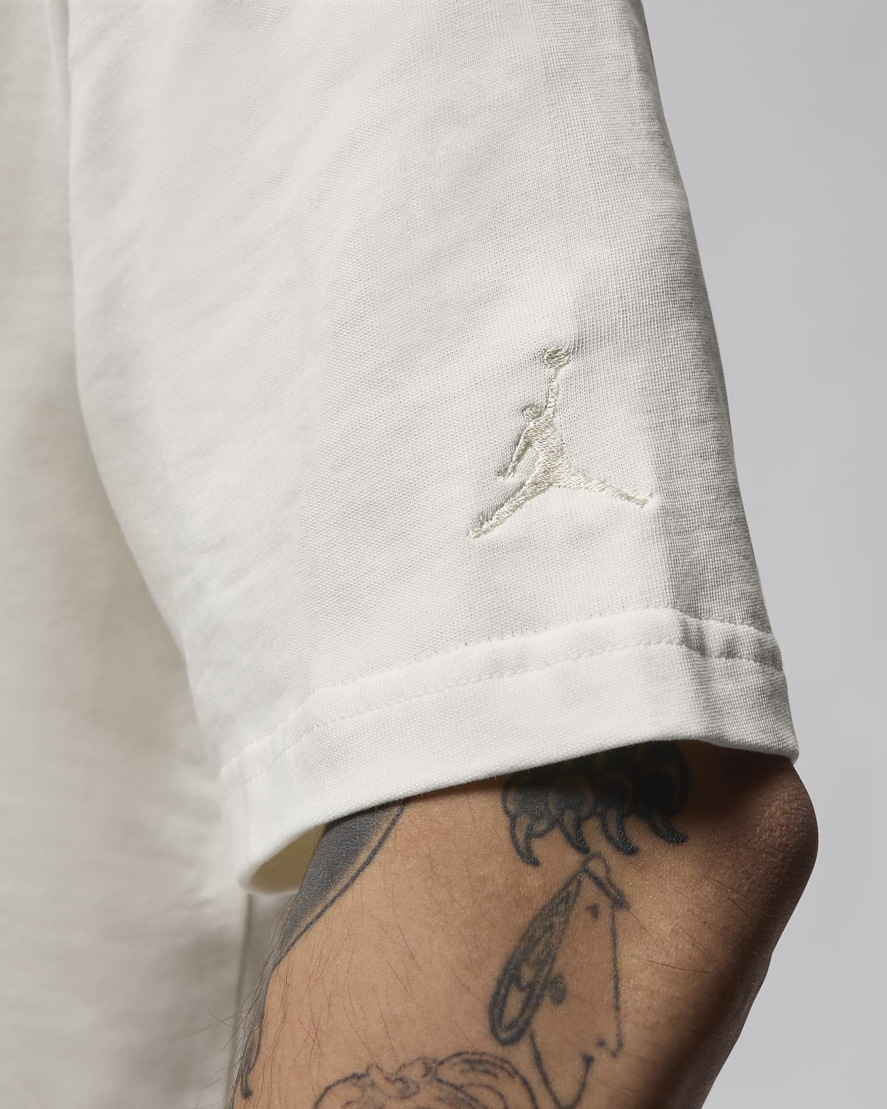 Image of Men's T-shirt NIKE MJ AIR JDN WM SS TEE