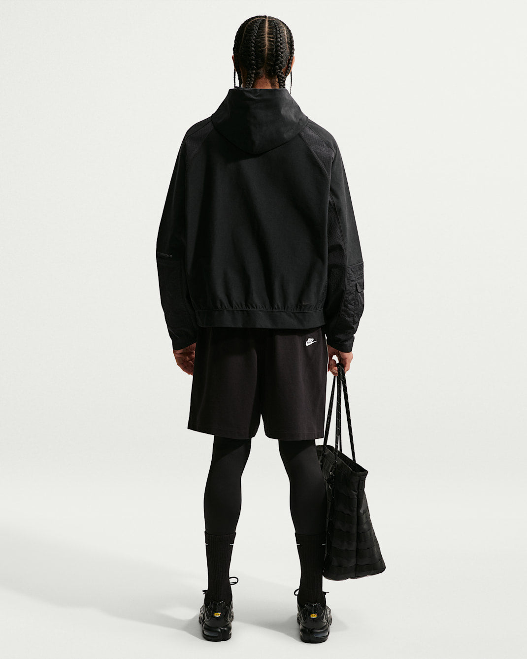 Image of Мъжки Къс панталон NIKE M NK CLUB KNIT FLW SHRT FUTBOL IF0709-010- Ballistic sport, Балистик