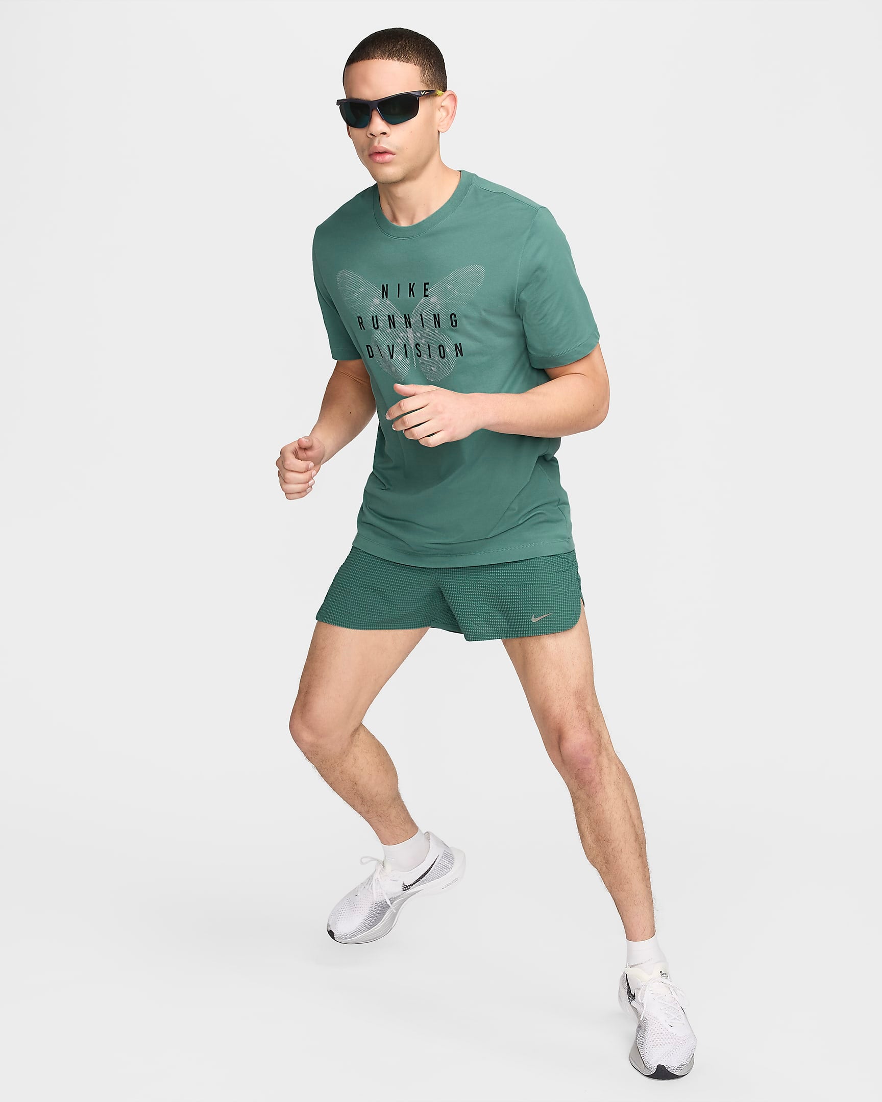 Image of Мъжки Къс панталон NIKE M NK DFADV RUN DIV 4BF SHORT