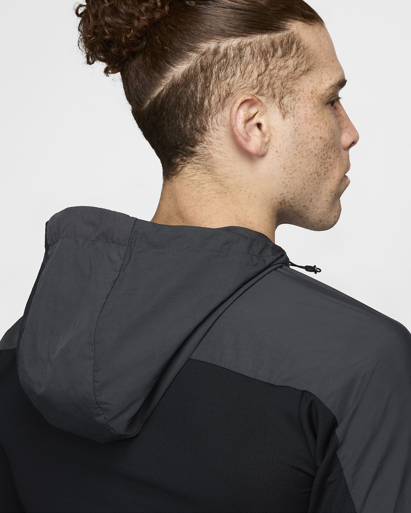 Мъжка блуза NIKE M NK ELMNT TOP LS WR - Ballistic-sport