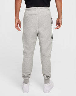 Image of Мъжки Панталон NIKE M NK TCH FLC JGGR - Ballistic-sport