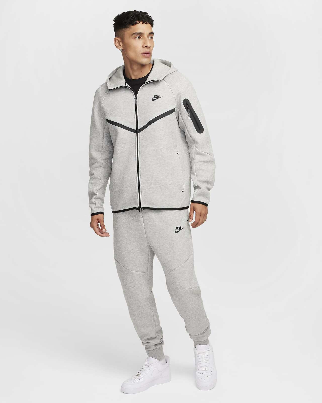 Image of Мъжки Панталон NIKE M NK TCH FLC JGGR - Ballistic-sport