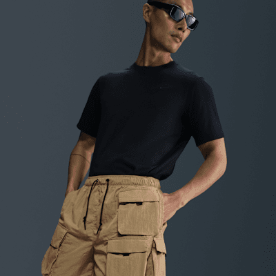 Image of Мъжки Къс панталон NIKE M NK TECH WOVEN CARGO SHORT HJ0677-297 карго панталон, бежов цвят, Ballistic sport, Балистик